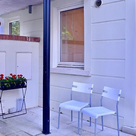 1 Bedroom Near Aviva Stadium Apartment *